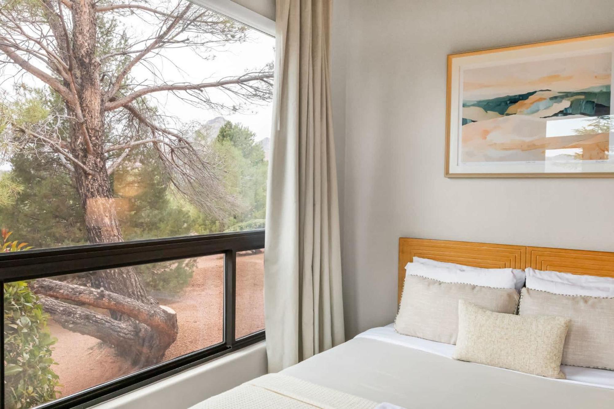 5 Bed 3 Bath Uptown Sedona-Game Room-Sauna-Cold Plunge-Jacuzzi-Gym 외부 사진